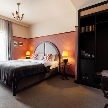 Communal Hotel Kutaisi Ngoại thất bức ảnh